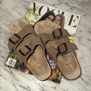 BIRKENSTOCK Arizona Tan Taupe Suede Buckle Sandals, Size 34